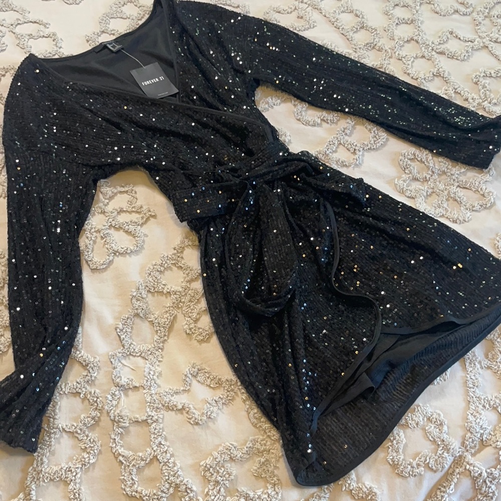Forever 21 sparkly black dress